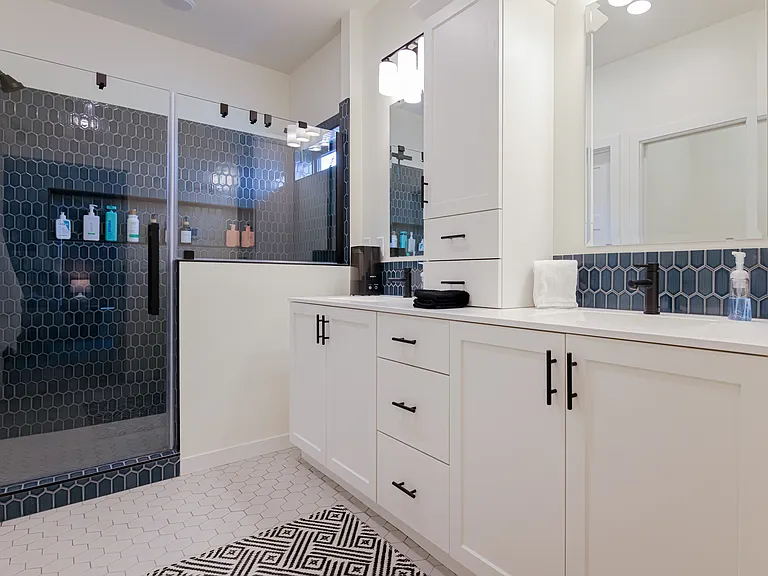 126 Brooklyn Cir — Photo 24