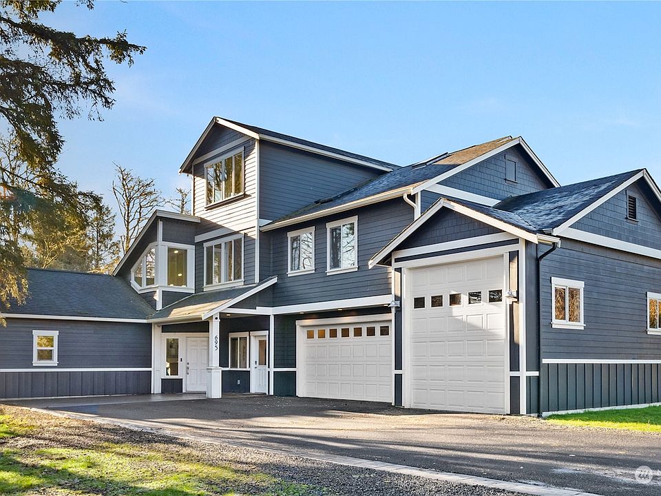 1st image of 695 Fern Court SE