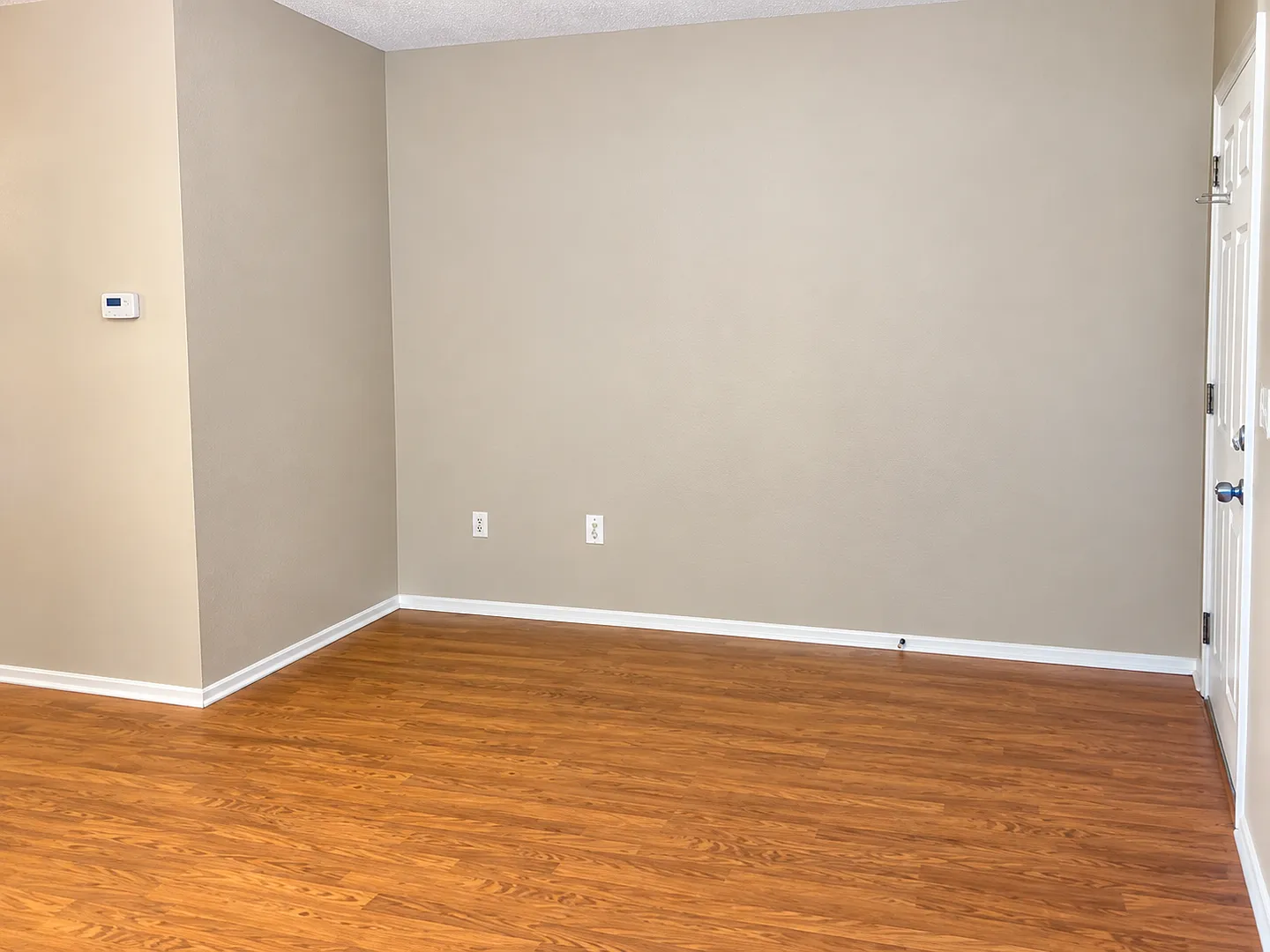 Wonderful 2BD/1.5BTH Townhome in Westchase! — Photo 4