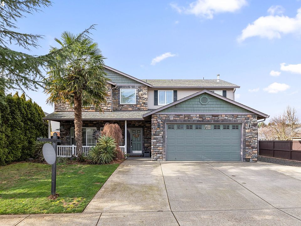 1st image of 8402 NE 90th Pl
