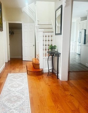 2nd image of 127 S Burnett St