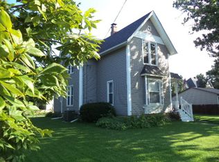 119 W Jackson St, Belvidere, IL 61008