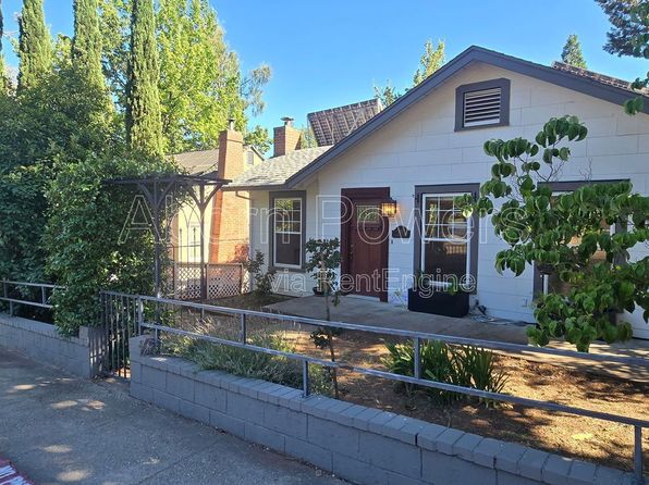 582 Canal St