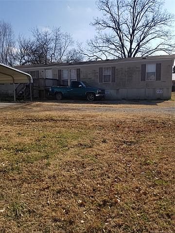 1st image of 210 N 11th St