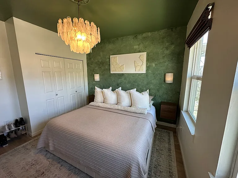 2818 Syracuse St #221 — Photo 32