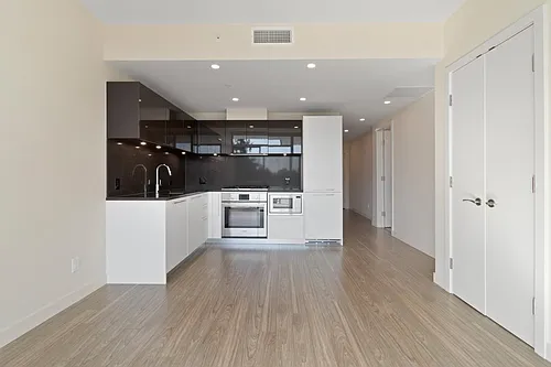 6288 Cassie Ave #506 Photo 1