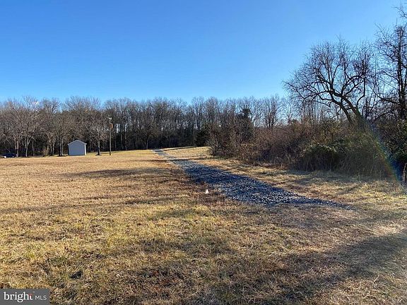 New 400 foot driveway - more gravel being installe