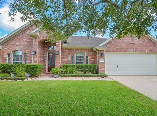 11307 Silver Bay Ct, Pearland, TX 77584