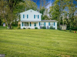 2054 Virginia Ave, Parkesburg, PA 19365