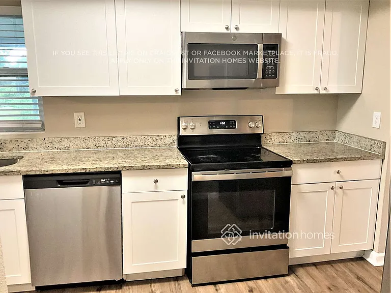 711 Humber Ln — Photo 10