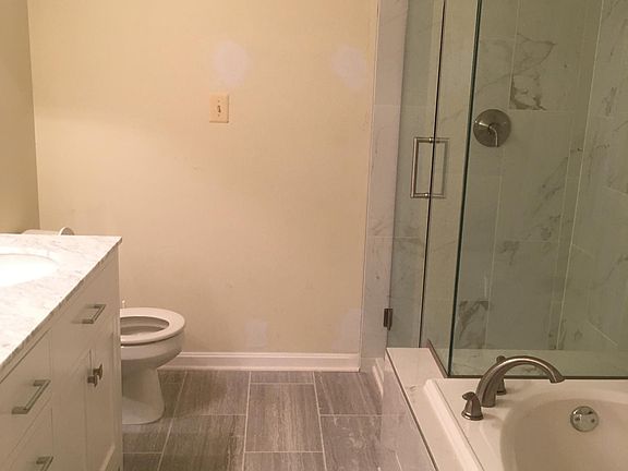 5th image of 13102 Beckman Ct