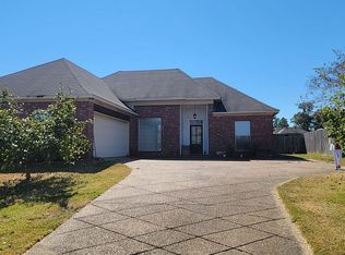 402 Mason Ct, Brandon, MS 39047