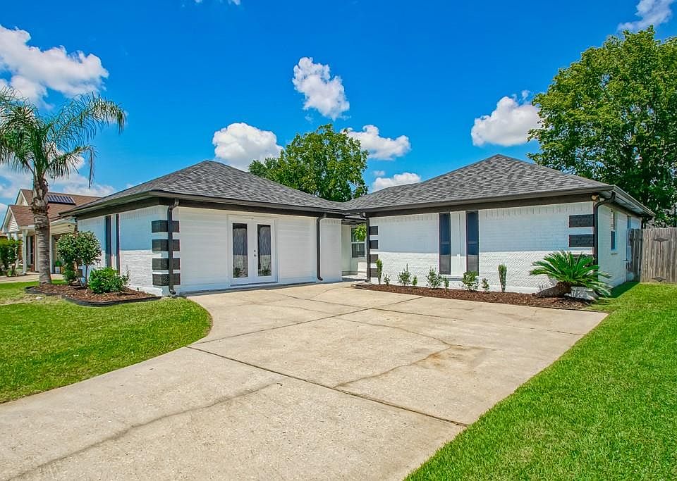 1st image of 2213 Breckenridge Dr