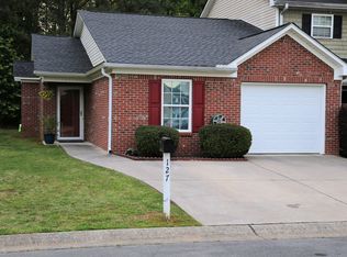 127 Avalon Dr, Calhoun, GA 30701