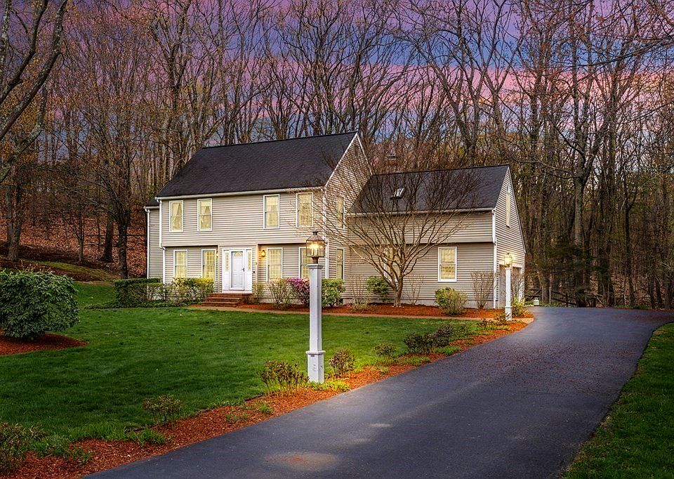 1st image of 9 Lyman Way Ext