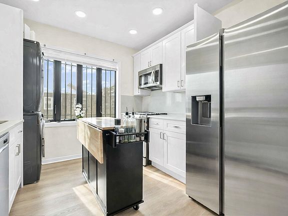 2nd image of 20-39 31st St #3F