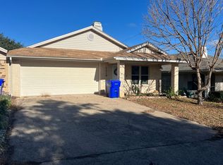 1110 Chapel View Dr, Woodway, TX 76712
