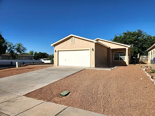 4033 Winters St Photo 1