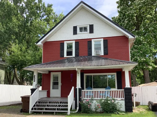 252 Ely St, Alma, MI 48801