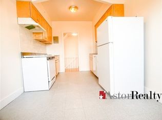 28-20 Bell Blvd #2F, Bayside, NY 11360