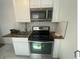 2553 N Lee St, Philadelphia, PA 19125