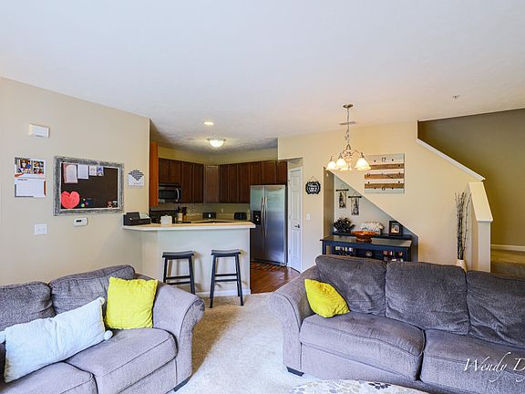 4th image of 3482 River Run St SW