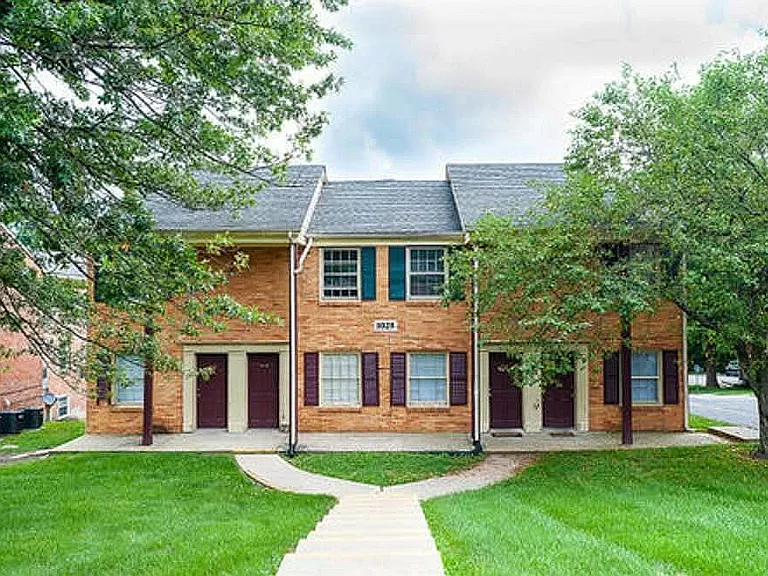 Cross Keys & Woodridge Exterior