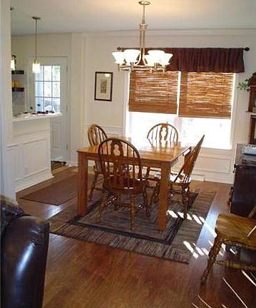 4th image of 8857 Fox Park Dr