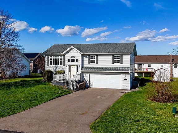 2nd image of 80 Kenwood Cir E