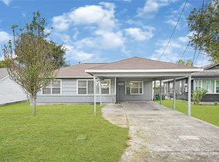 4215 E Ln, Houston, TX 77026