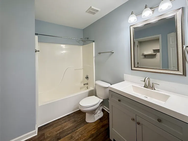 7114 Tyner Crossing Dr — Photo 20