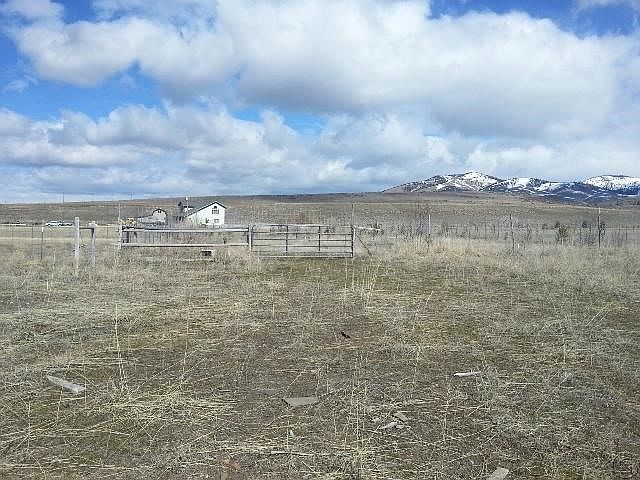 2nd image of 5515 Cottonwood Dr N