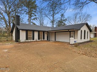 1506 Edgewood Pl, Clinton, MS 39056