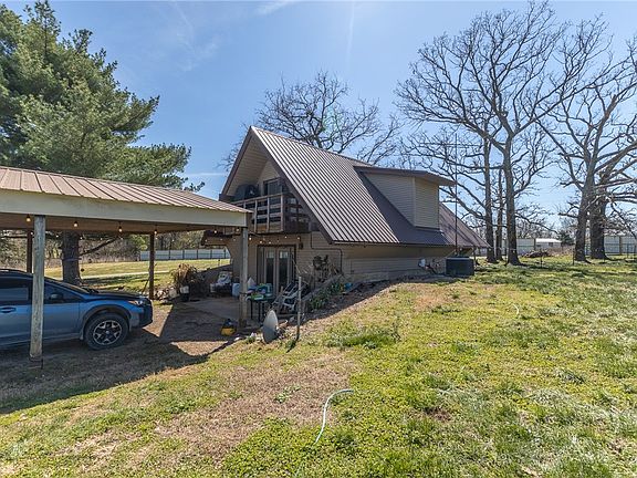 2nd image of 9628 Ruby Hall Rd