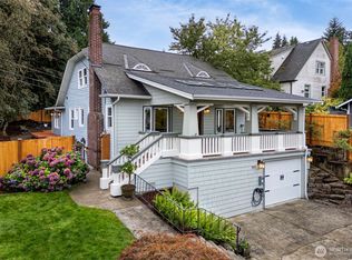 1011 NE 103rd St, Seattle, WA 98125