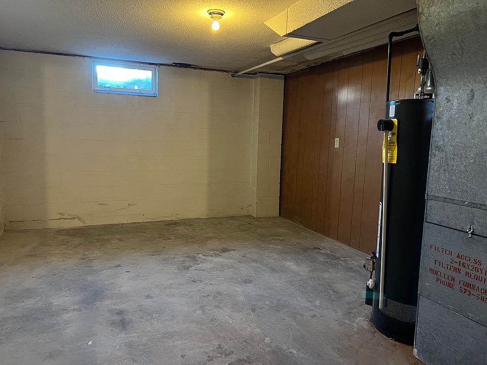 2666.Storage Rm.View 2
