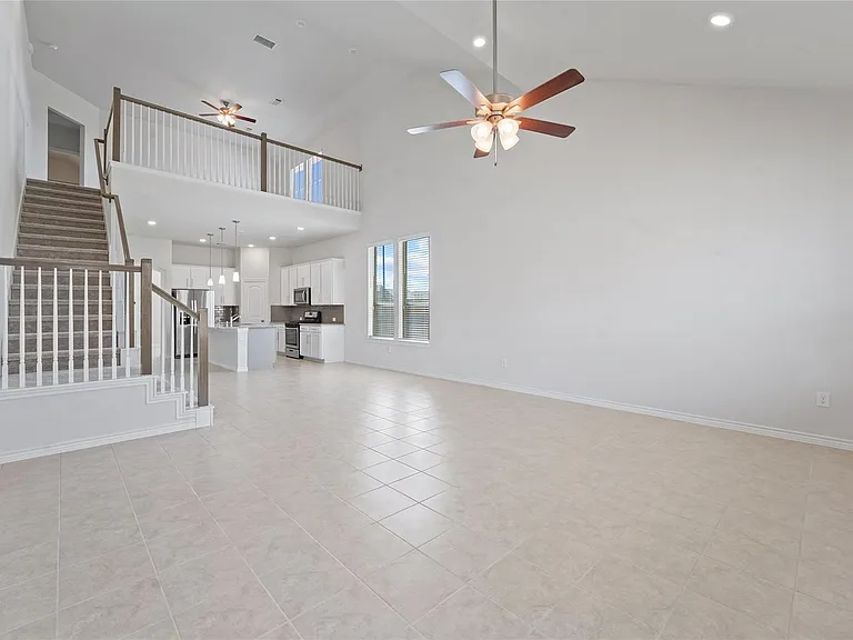 7203 Buckthorn Hollow Trl — Photo 9