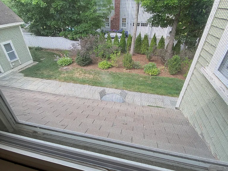 4 Eliot St #1R — Photo 11