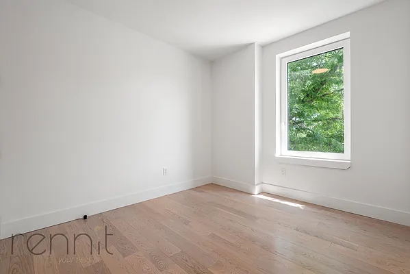 Rented by Rennit Inc. | media 11