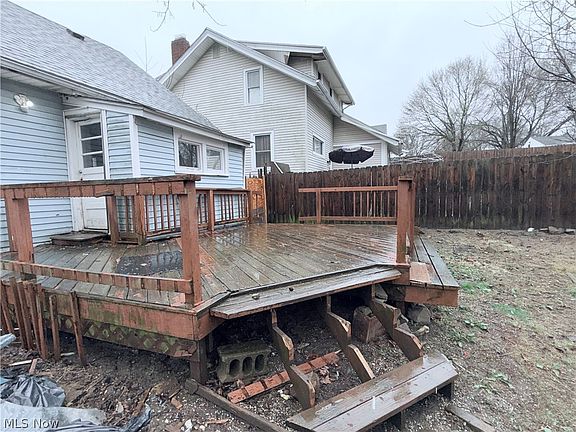 5th image of 1282 Sawyer Ave