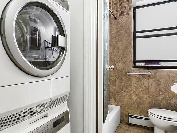 5th image of 277 Nostrand Ave APT 3B