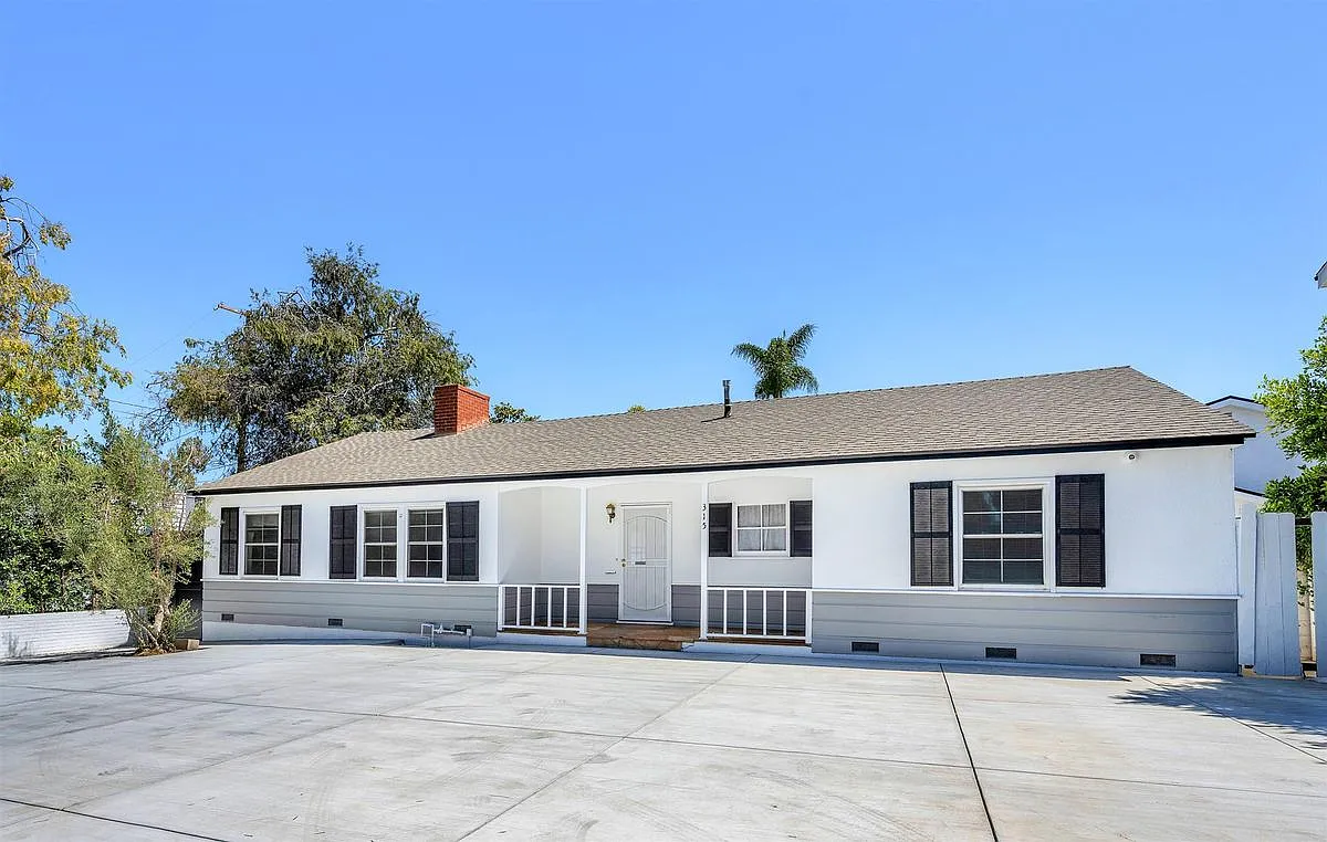 3 bed, 2.0 bath, 1680 sqft, $8,000 — Photo 1