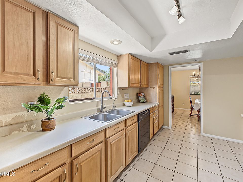1st image of 2115 E FREMONT Drive