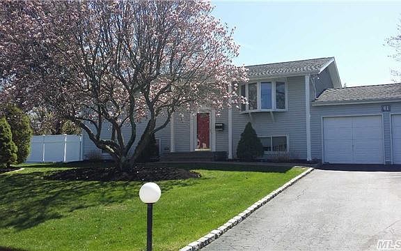2nd image of 61 Circle Dr