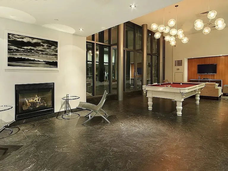 90 William St #9C — Photo 13