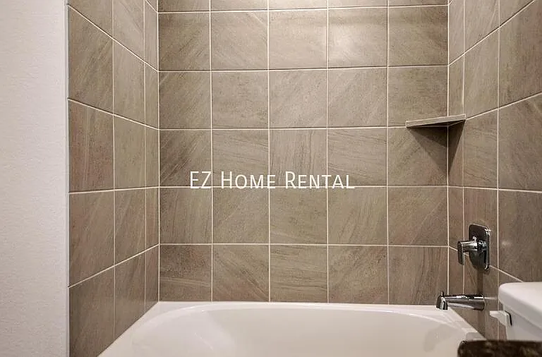 6115 Grove Of Pines St — Photo 16