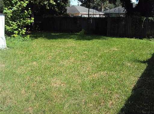 4th image of 2833 Dolores Dr