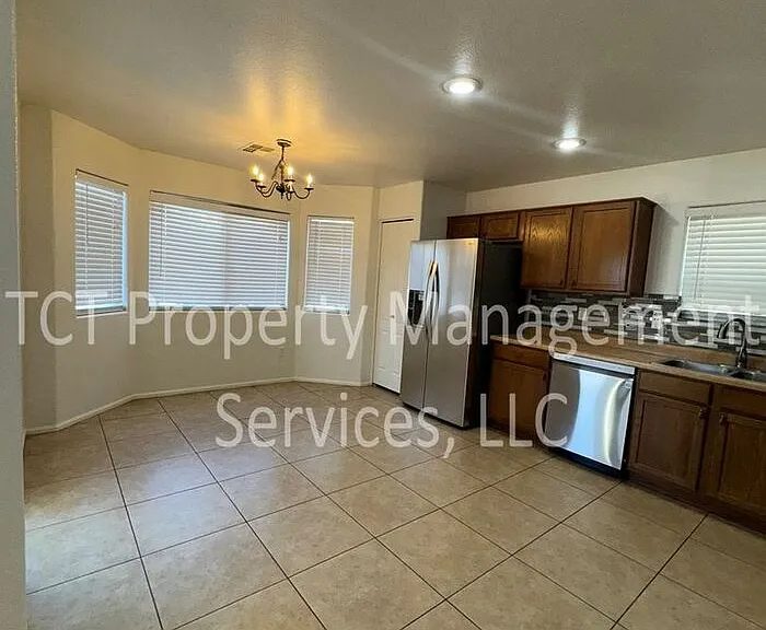 28579 N Dolomite Ln — Photo 3