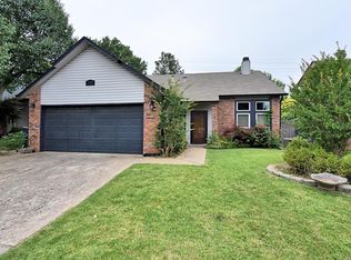 8925 E 86th St, Tulsa, OK 74133