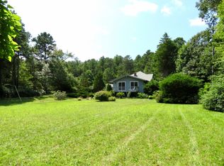430 Putnam Ave, Cotuit, MA 02635